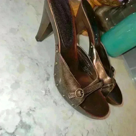 Y2K Style - XAPPEAL Wood Heels - Size 8M - Picture 2 of 6